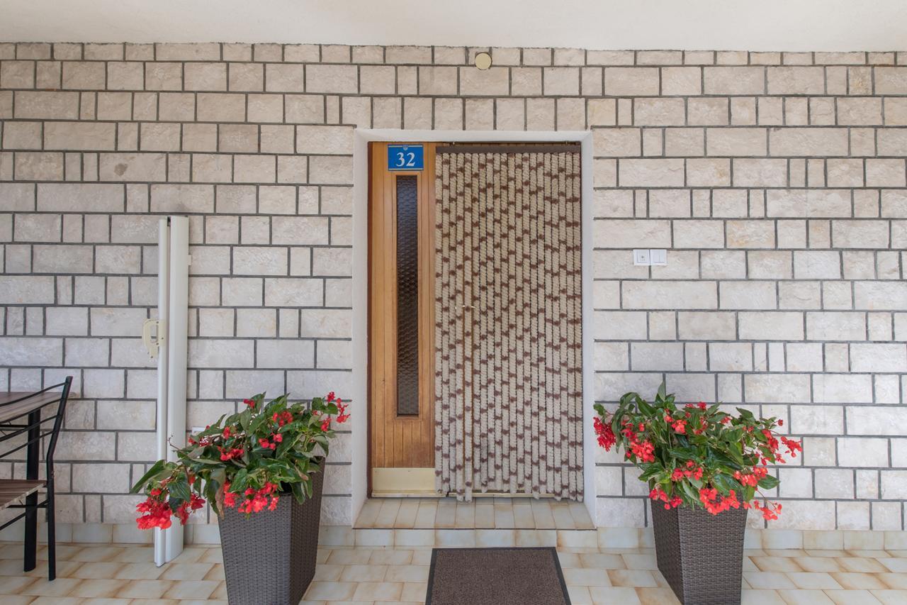Apartmenst Saban 1709 Murine Kültér fotó