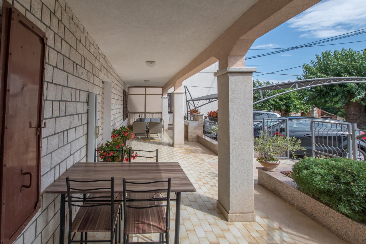 Apartmenst Saban 1709 Murine Kültér fotó